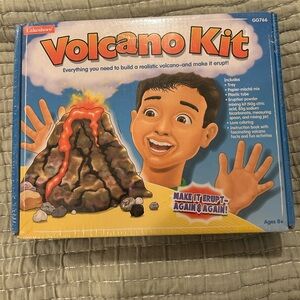 Never used. Unopened. Plastic seal intact. 
Christmas gift that was never used.